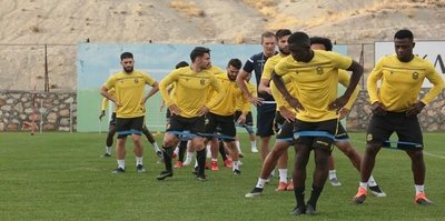 Yeni Malatyaspor Denizlispor hazırlıklarını sürdürüyor