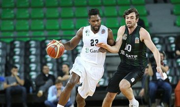 Darüşşafaka evinde çok rahat