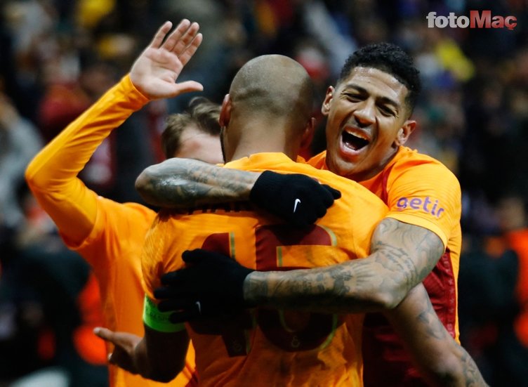 GALATASARAY HABERLERİ: Patrick Van Aanholt'un maliyeti dudak uçuklattı! Sözleşmesindeki o madde...