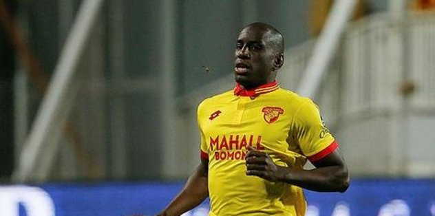 Demba Ba Galatasaray A Goz Kirpti Son Dakika Galatasaray Haberleri Fotomac