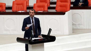 MHP Milletvekili Saffet Sancaklı Türk futbolunu özetledi: Deniz bitti