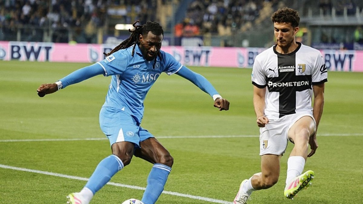 TRANSFER HABERİ - Fenerbahçe'den Anguissa harekatı! Menajeriyle temas kuruldu TRANSFER HABERİ - Fenerbahçe'den Anguissa harekatı! Menajeriyle temas kuruldu