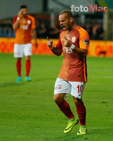 Sneijder: Kadıköy’de kendimi güçsüz ve kötü hissediyordum