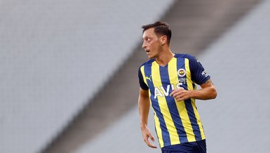 Son dakika Fenerbahçe haberleri | Mesut Özil: Fenerbahçe'de oynamak rüya gibi!