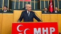 Bahçeli’den tebrik