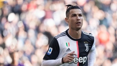 Cristiano Ronaldo 10 milyon Euro için Juventus'tan ayrılacak mı?