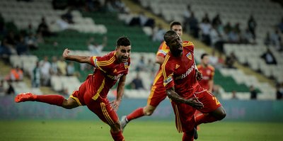 Göztepe'den Nakoulma ve Ambrose seferi