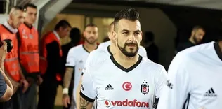 Negredo için flaş paylaşım!