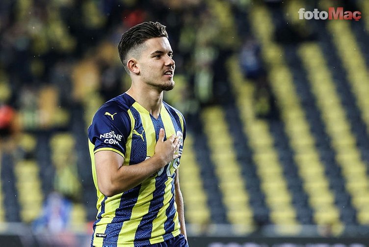 FENERBAHÇE HABERLERİ: Vitor Pereira'dan flaş karar! Yıldız isim Trabzonspor derbisinde kulübede
