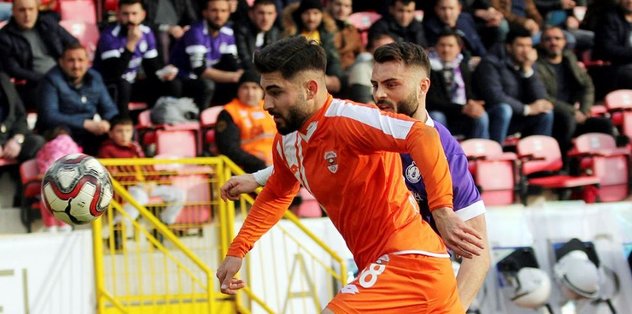 Adana 3'lük attı