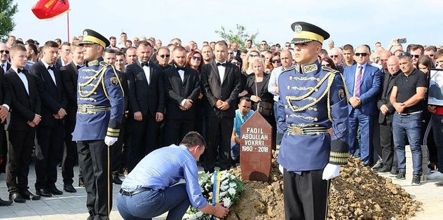 Fadil Vokrri Defnedildi Son Dakika Fenerbahce Haberleri Fotomac