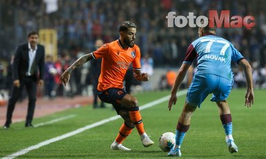 Başakşehir Trabzonspor maçında şok kavga! İşte o anlar...