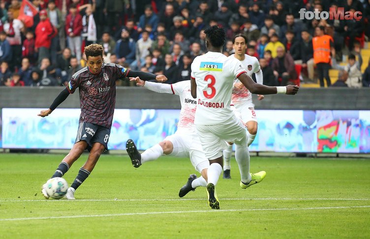 BEŞİKTAŞ TRANSFER HABERLERİ - Kartal'da orta sahaya son aday Fisayo Dele-Bashiru!