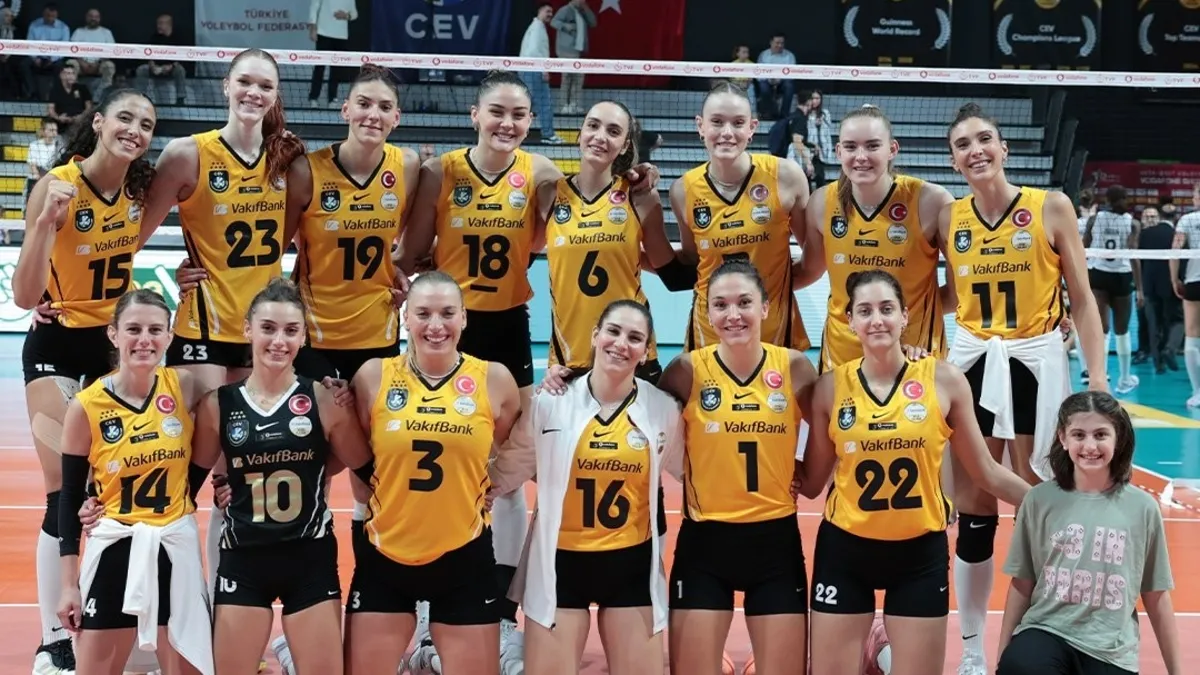 VakıfBank, Sultanlar Ligi'nin ilk haftasında Beşiktaş'ı mağlup etti