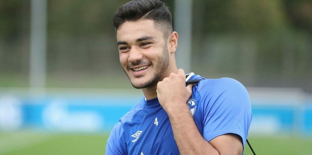 Schalke 04 Un Ozan Kabak Plani Belli Oldu Dev Rakama Son Dakika Almanya Bundesliga Haberleri Fotomac