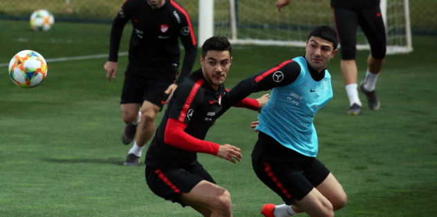 Ozan Kabak Insallah Senol Gunes In Cikardigi Yildizlardan Biri Olurum Son Dakika A Milli Futbol Takimi Haberleri Fotomac