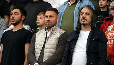 Dusko Tosic tribündeydi