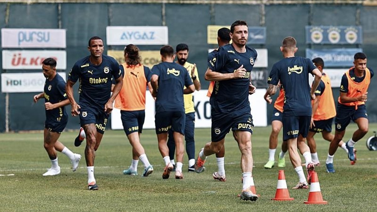 Fenerbahçe'de Lugano maçı mesaisi!