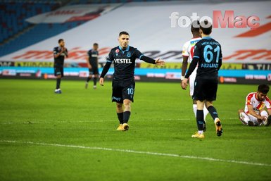 Spor yazarları Süper Lig’de Trabzonspor’un Göztepe’yi 1-0 mağlup ettiği maçı yorumladı