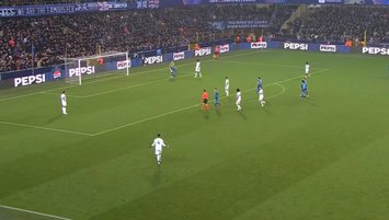 Devler Ligi'nde Süper Lig'i hatırlatan penaltı kararı!