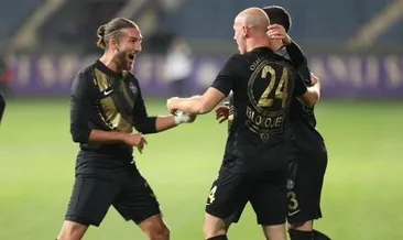 Akhisar'a geçit yok