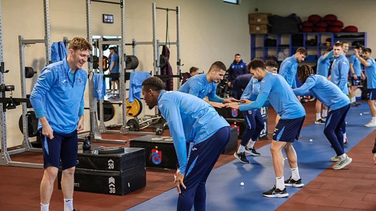 Trabzonspor salonda kuvvet çalıştı