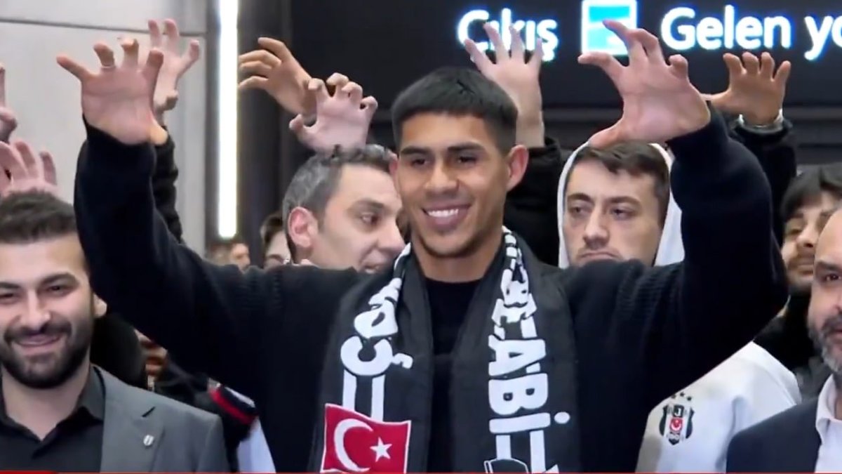 Beşiktaş'ın yeni transferi Devis Vasquez İstanbul'a geldi!