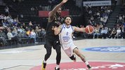 Anadolu Efes yarıladı