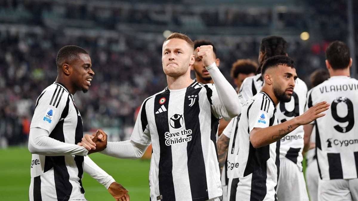 Galatasaray'da Koopmeiners ısrarı sürüyor! Transferde rakip Manchester United