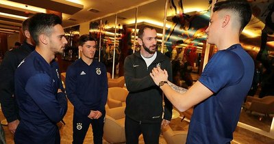 Ramil Guliyev Fenerbahçeli futbolcuları ziyaret etti