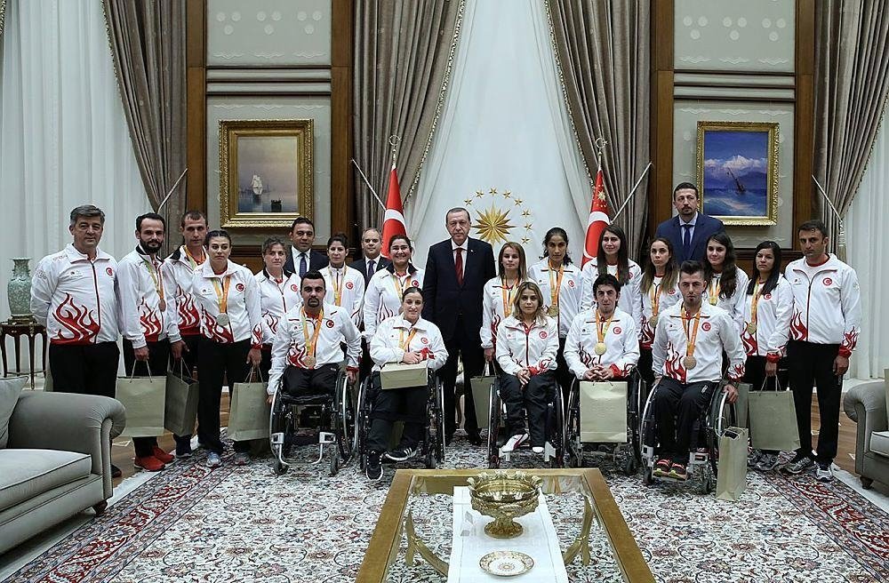 Şampiyonlar Külliye’de