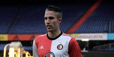 ‘Van Persie’yi onlar mahvetti’