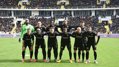 Yeni Malatyaspor galibiyeti unuttu!