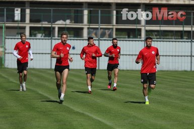 Canlı yayında açıkladı! Galatasaray’ın transfer etmek istediği isim...