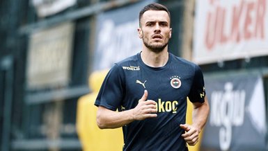 Filip Kostic: İlk golüm için mutluyum ama...