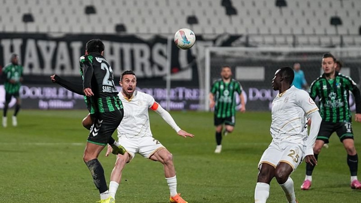 Manisa FK 0-2 Kocaelispor (MAÇ SONUCU ÖZET) Manisa FK 0-2 Kocaelispor (MAÇ SONUCU ÖZET)