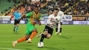 Alanyaspor evinde farklı kazandı