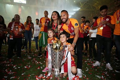 Galatasaray’ın yıldızı Yasin Öztekin Beşiktaş’ı açıkladı