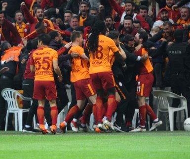 Galatasaray, Barcelona’yı solladı