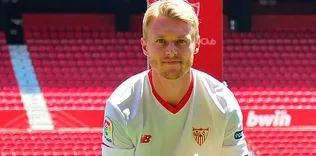 Kjaer’in burnunda tütüyor