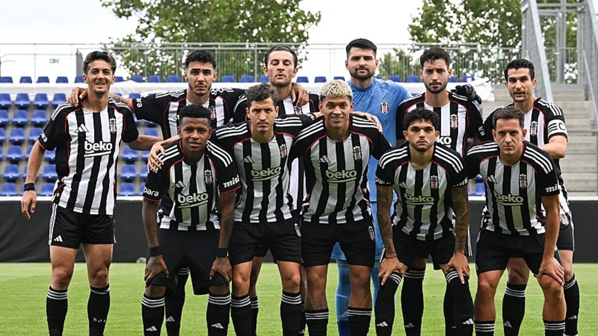 Beşiktaş-Shakhtar Donetsk eşleşmesinin hakemleri belli oldu! Beşiktaş-Shakhtar Donetsk eşleşmesinin hakemleri belli oldu!