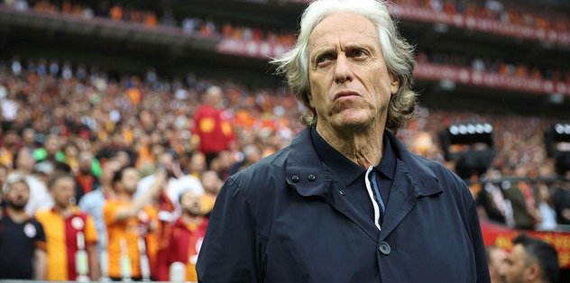 Fenerbahçe’nin Teknik Direktörü Jorge Jesus, Galatasaray maçının ardından basın toplantısına katılmayacak. Fenerbahçe’nin Teknik Direktörü Jorge Jesus, Galatasaray maçının ardından basın toplantısına katılmayacak.