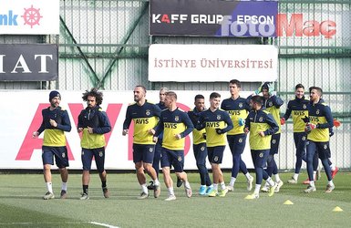 Fenerbahçe’de Allahyar sürprizi! Bunu kimse beklemiyordu