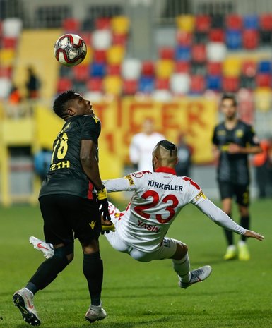 Göztepe - Yeni Malatyaspor maçından kareler...