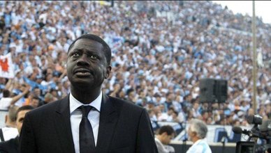 Marsilya’nın eski başkanı Pape Diouf corona virüsünden hayatını kaybetti