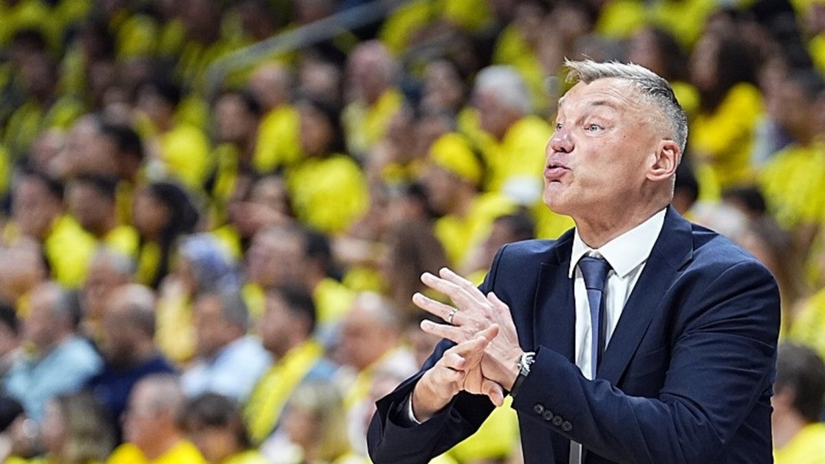 Sarunas Jasikevicius: İyi basketbol oynadık rakibin sertliğine cevap verdik