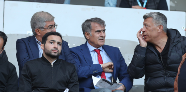 Şenol Güneş Galatasaray'ın yıldızı Emre Mor'u izledi