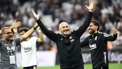 Siyahtan beyaza!