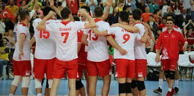A Mili Erkek Voleybol Takımı Letonya'yı 3-0 yendi