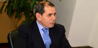 Gözler Dursun Özbek’te